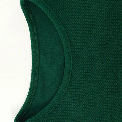 Velisse – Midi-Kleid Elegance in Smaragdgrün mit Schlitz