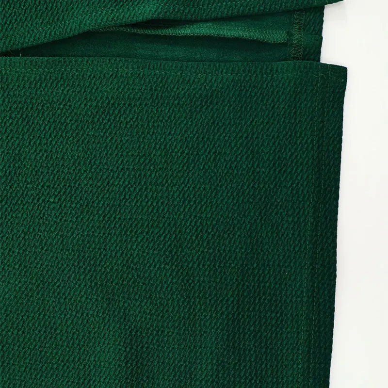 Velisse – Midi-Kleid Elegance in Smaragdgrün mit Schlitz